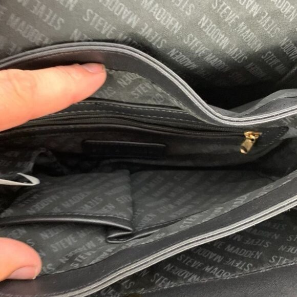 Steve Madden Floral Crossbody Bag With Tassel Accent & Adjustable Strap - Picture 10 of 12